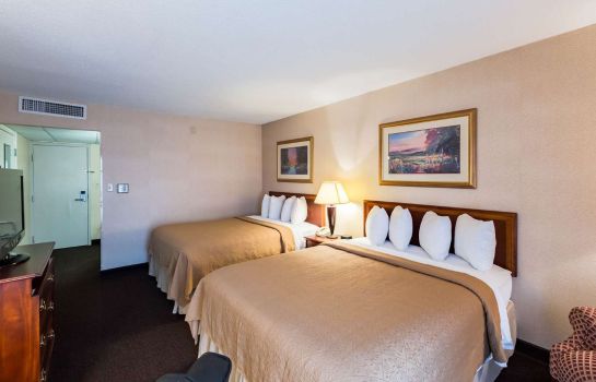 Zimmer Quality Inn and Conference Center I-80 G