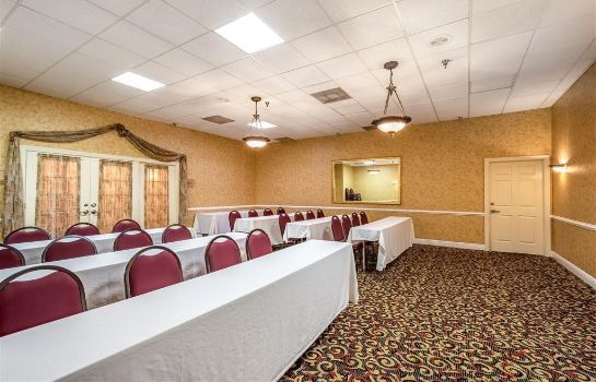 Sala de reuniones Clarion Inn and Suites Clearwater Centra