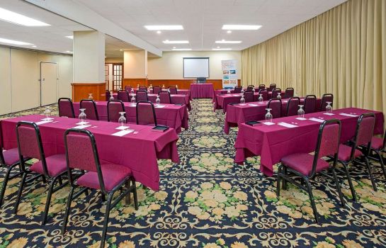 Hotel Ramada Plaza By Wyndham Marco Polo Beach Resort In Sunny Isles Beach Hotel De Planning an event in sunny isles beach? hotel de