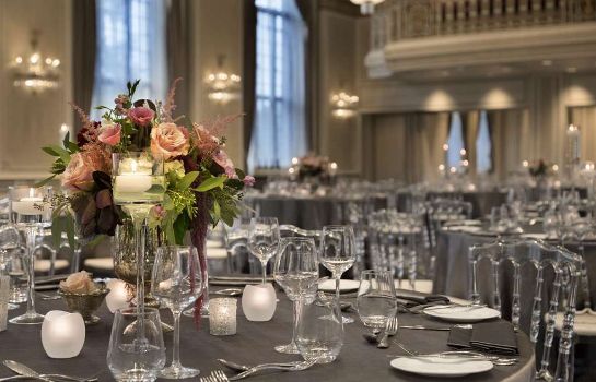 Saal Stock Pictures Editorial Images And Stock Photos Shutterstock