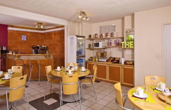 Sejours Affaires Residence De Brienne Apparthotel Toulouse Great Prices At Hotel Info