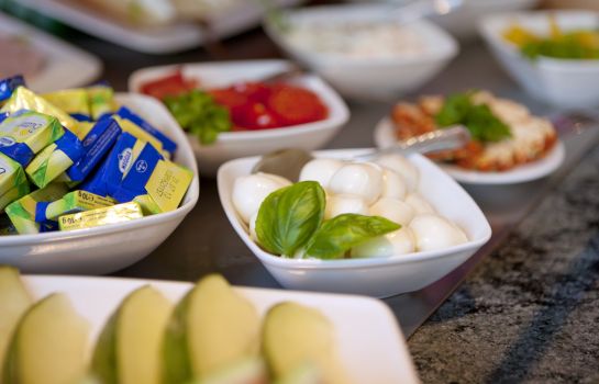 citadines aparthotel kurfurstendamm berlin great prices at hotel info