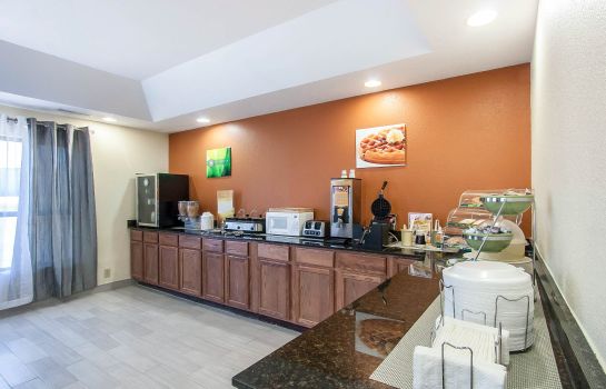 Restaurant Quality Inn and Suites Centerville
