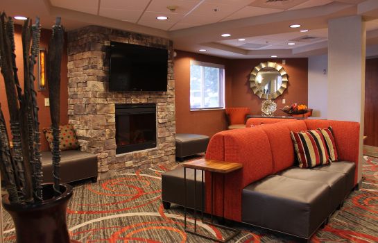 Hotelhalle Holiday Inn Express & Suites COLORADO SPRINGS AIRPORT