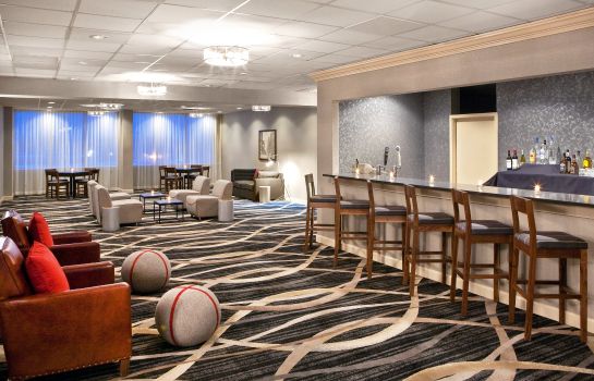 Conference room Four Points by Sheraton Cleveland Airport