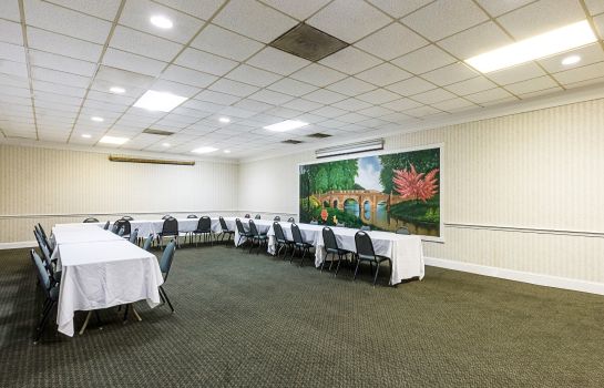 Sala de reuniones Rodeway Inn and Suites Orangeburg