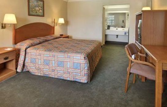 Room Manor Inn
