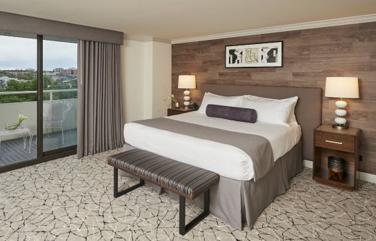 Room Warwick Denver Hotel