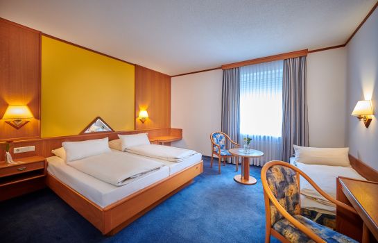 Hotel Zur Post - Lauf an der Pegnitz – Great prices at HOTEL INFO