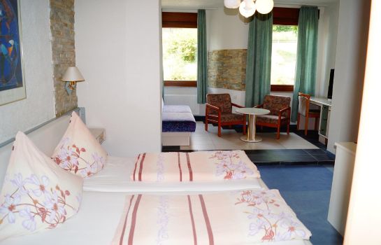 Hotel Zur Engelsburg Hausen Great Prices At Hotel Info