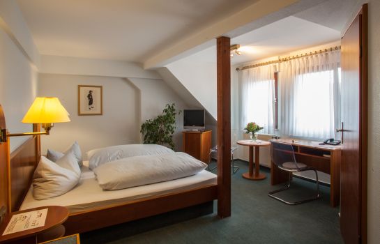 hotel deutsches haus landgasthof grebenhain great prices at hotel info