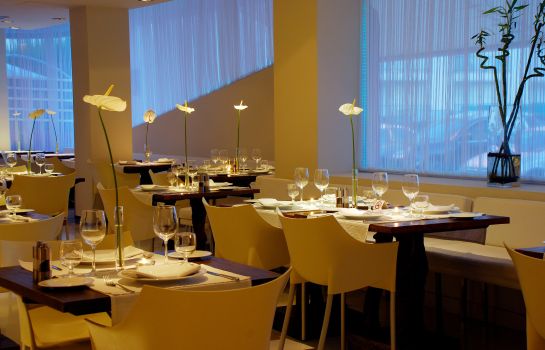 Restaurant El Hotel Pacha - Junior Suites only -