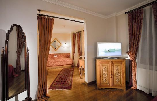 Hotel Sari Konak Istanbul Great Prices At Hotel Info