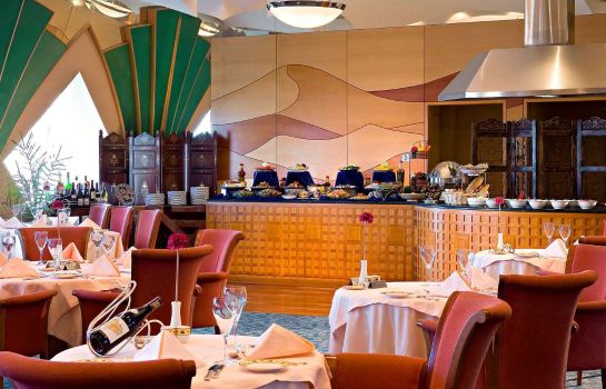 Restaurant Mercure Grand Jebel Hafeet Al Ain Hotel