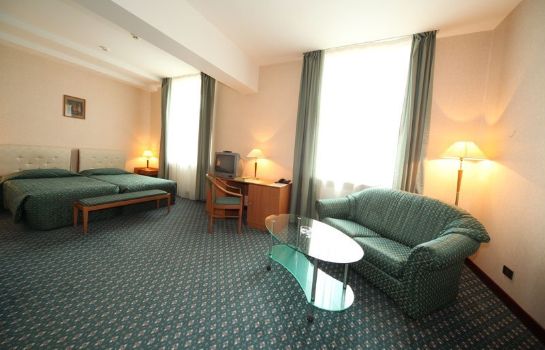 Room Oksana Hotel