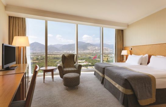 Hotel Wyndham Grand Izmir Ozdilek Izmir Great Prices At Hotel Info