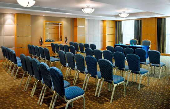 jw marriott hotel kuwait city koweit hotel info