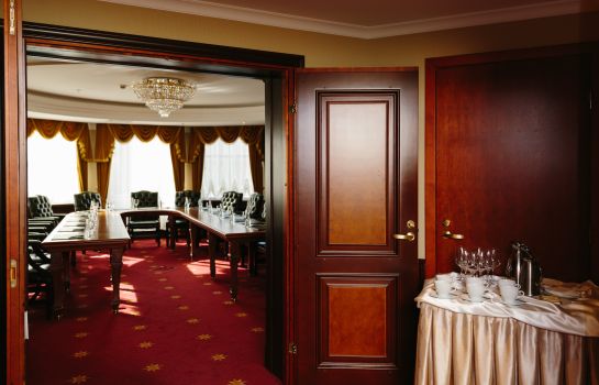 Conference room Grand Hotel Emerald
