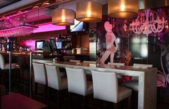 Hotel Chateau Laurier Quebec Quebec Great Prices At Hotel Info