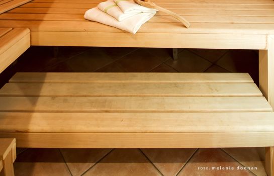 Hotel Haus Berger Viersen Great Prices At Hotel Info