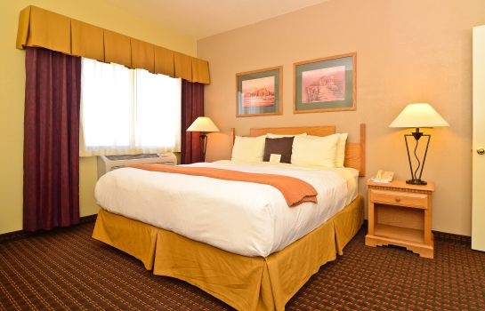 Zimmer Best Western Turquoise Inn & Suites