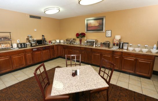 Restaurant Quality Inn and Suites Denver Stapleton