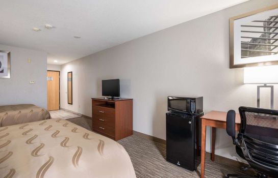 Room Quality Inn and Suites Lodi