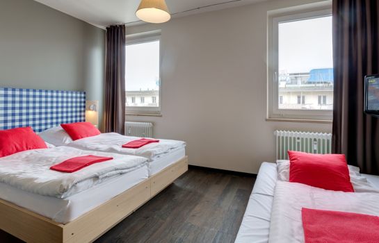 Hotel Meininger Munchen City Center Munich Great Prices At Hotel Info