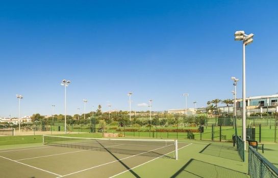 Tennisplatz Insotel Punta Prima Prestige Suites & Spa