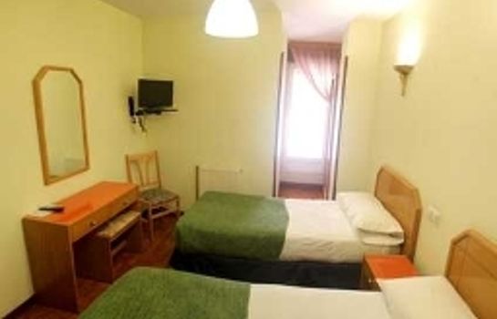 Hotel Arlanzon Hostal In Burgos Hotel De
