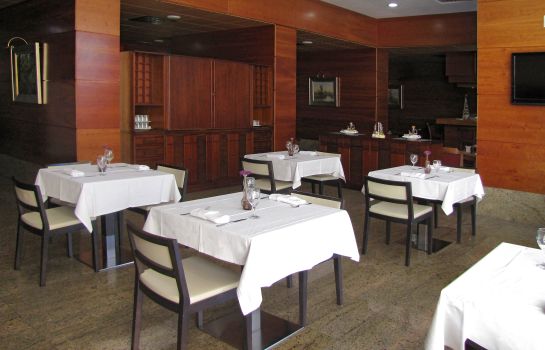 Hotel Hotel Mc Las Provincias En Fuenlabrada Hotel De