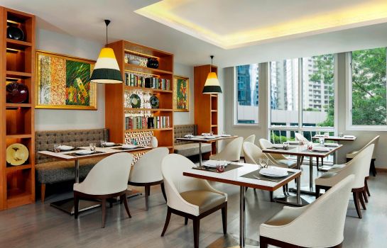 Hotel Mayfair Bangkok Marriott Executive Apartments Great
