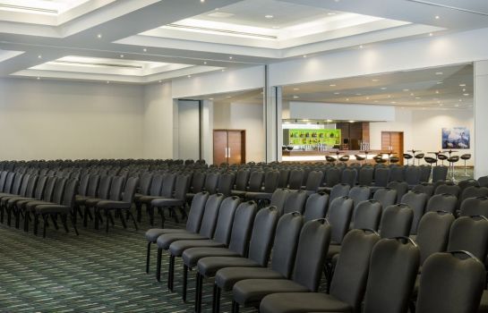 Park Inn By Radisson Heathrow In London Hotel De