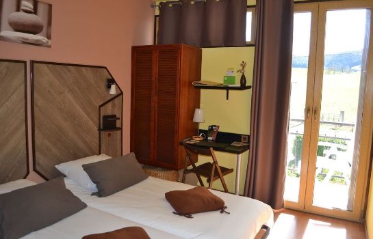 Hotel La Tour Du Loup In Lourdes Hotel De