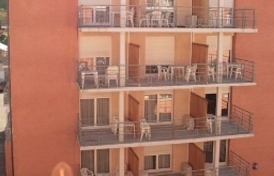 Hotel Residence Foch Residence De Tourisme Lourdes Hotel Info