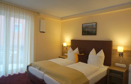 hotel an der eiche kulmbach great prices at hotel info