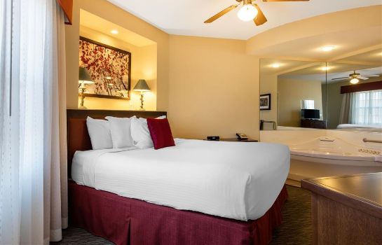 Suite Bluegreen Vacations The Falls Village an