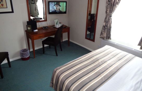 Double room (standard) Aston Court Hotel