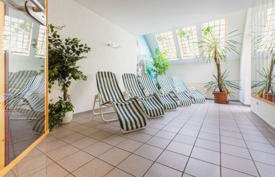 Hotel Haus Am See Schleusingen Great Prices At Hotel Info