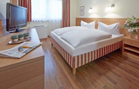 Hotel Eberle in Bozen - HOTEL DE