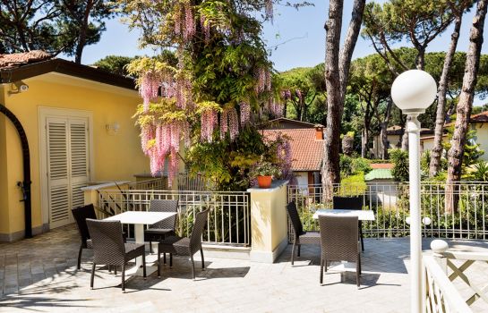 Logos Hotel Forte Dei Marmi Great Prices At Hotel Info