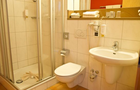 Altstadthotel Arte Fulda Great Prices At Hotel Info