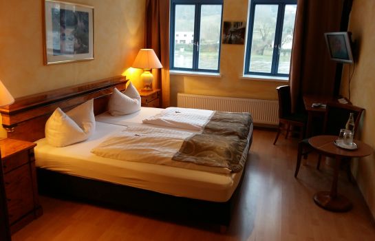 Hotel Goldener Anker in Bodenwerder – HOTEL DE