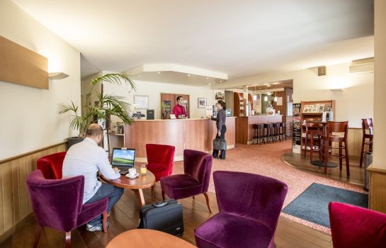 Hotelhalle Brit Hotel Rennes – Le Castel