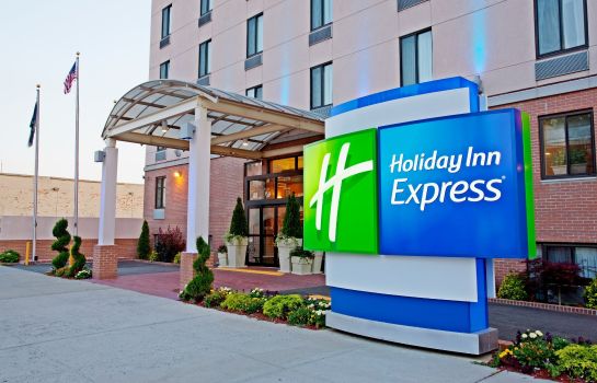 Außenansicht Holiday Inn Express NEW YORK-BROOKLYN