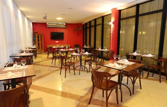 Restaurant Executive Inn Hotel