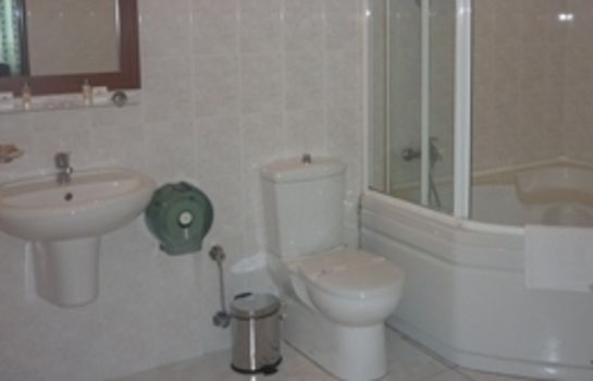 Bathroom KNDF Marine Hotel