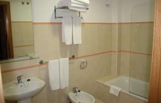 Hotel Apartamentos Canos De Meca Los Canos De Meca Barbate Great Prices At Hotel Info