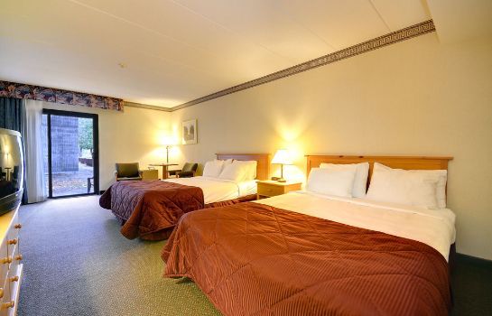 Hotel Ramada By Wyndham Pinewood Park Resort North Bay Great