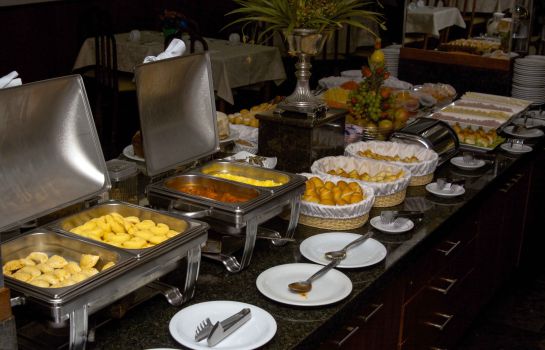 Frühstücks-Buffet Bristol Exceler Plaza Hotel